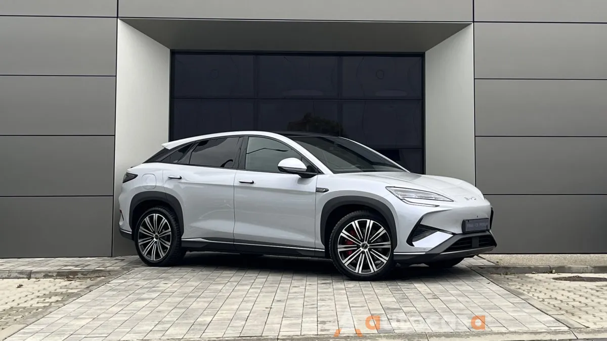 BYD Sealion 7