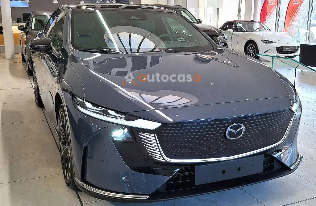 Mazda 6e