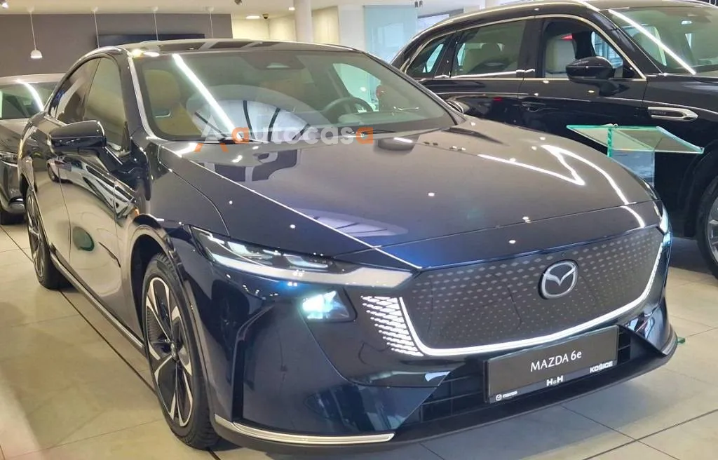 Mazda 6e