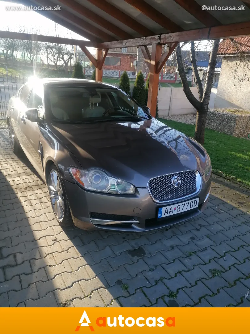 Jaguar XF