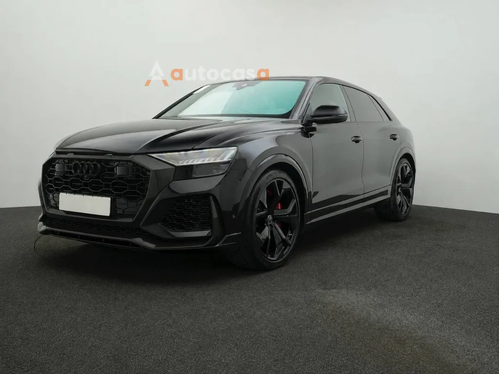 Audi RSQ8
