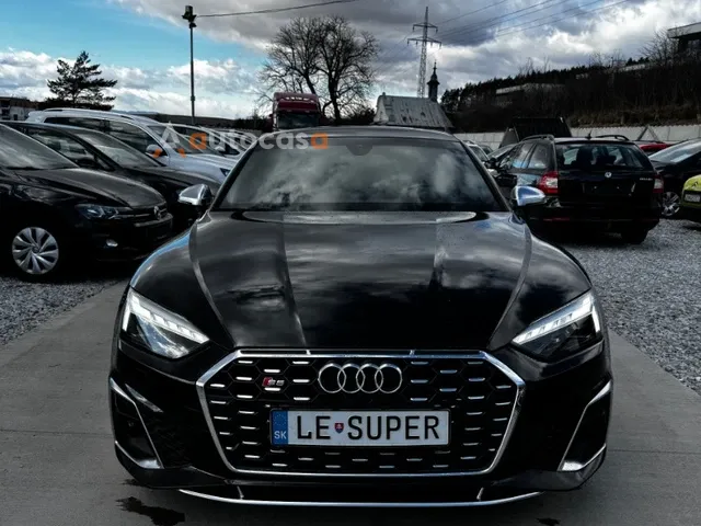 Audi S5