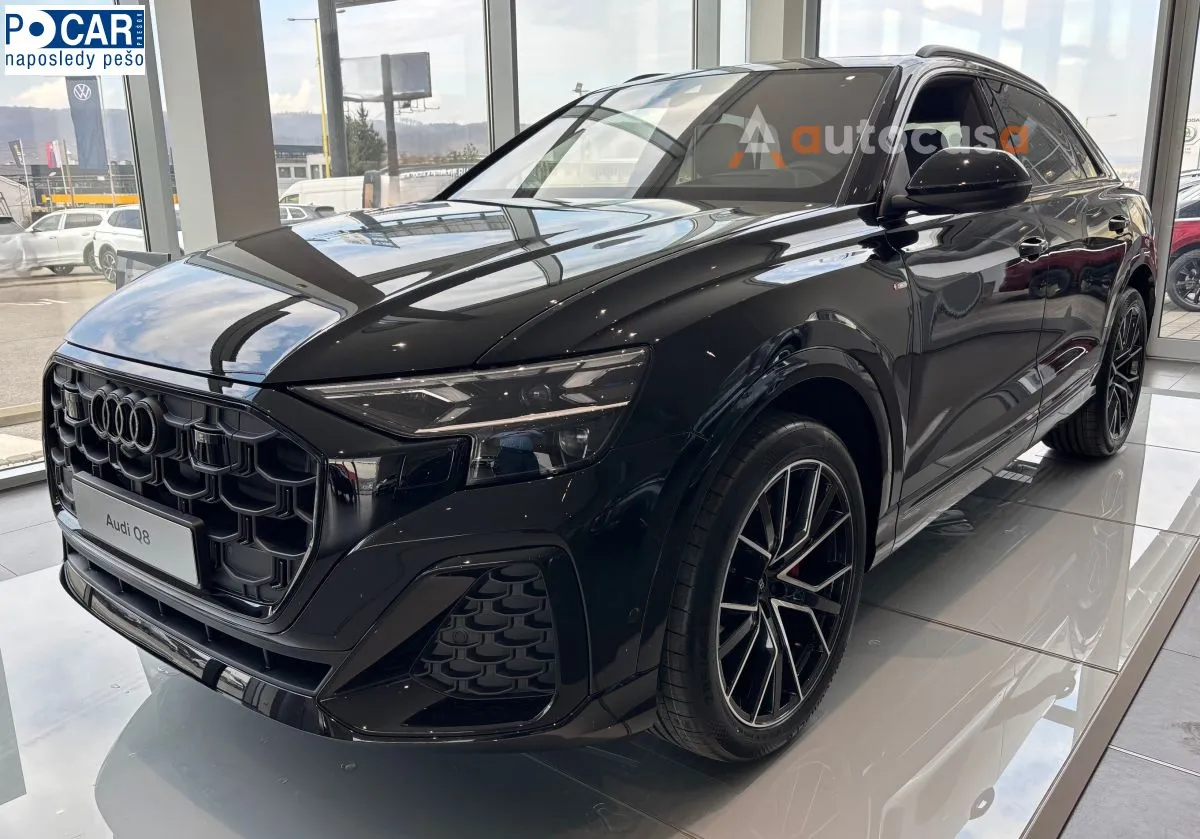 Audi Q8